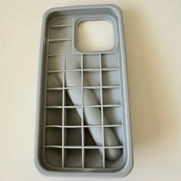 rhode Lip Case iPhone 14 Pro - Picture 2 of 7